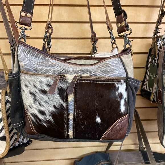 Myra bearish messenger bag (S-2019) - Picture 2 of 10